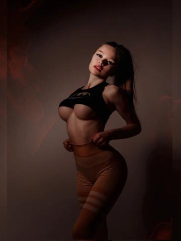 Зара Эскорт Модель фото 2